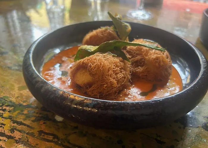 The Lemon Leaf Café Bar&Townhouse