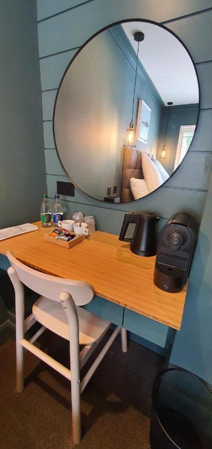 Gasthof The Lemon Leaf Cafe Bar And Townhouse 4*