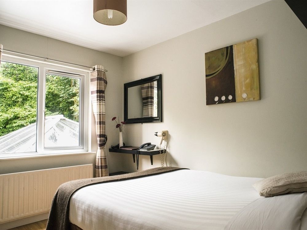 The Lemon Leaf Cafe Bar And Townhouse Gasthof Kinsale